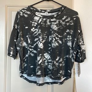 Cropped Tie-dye T-shirt